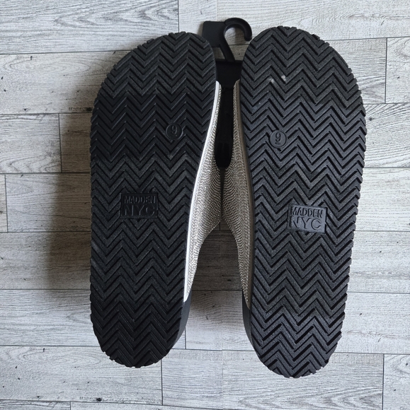 Madden NYC Embellished Bling Footbed Slip On Sandals - Picture 5 of 5